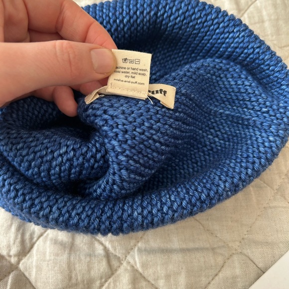 Misha and puff merino garter hat blueberry - Picture 3 of 8
